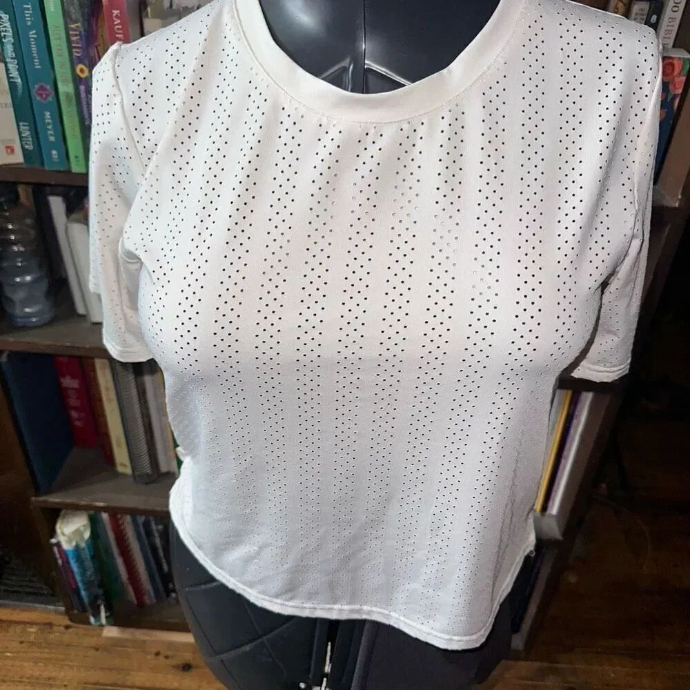 Zyia white perforated athletic short sleeve S  sporty shirt